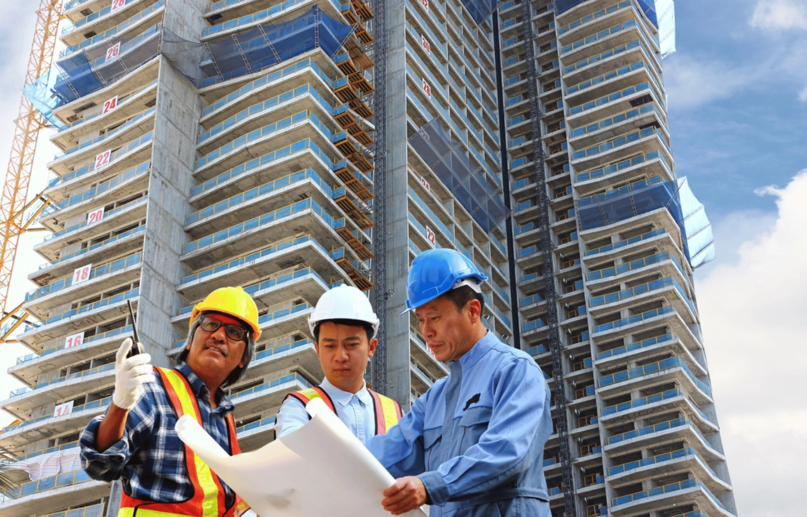 Menggali Karir di Bidang HSE